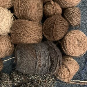 100% wool yarn- price firm